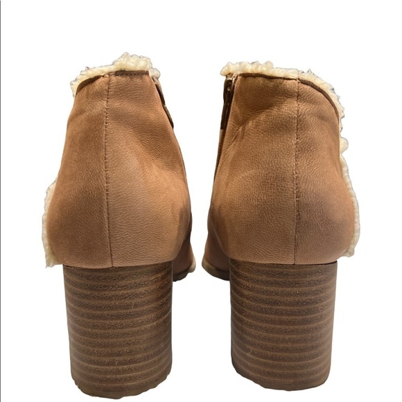 Seychelles Ankle Boots Sherpa Lined Suede Faux-Fur Lined Pointed Booties SZ 9 - Picture 4 of 11